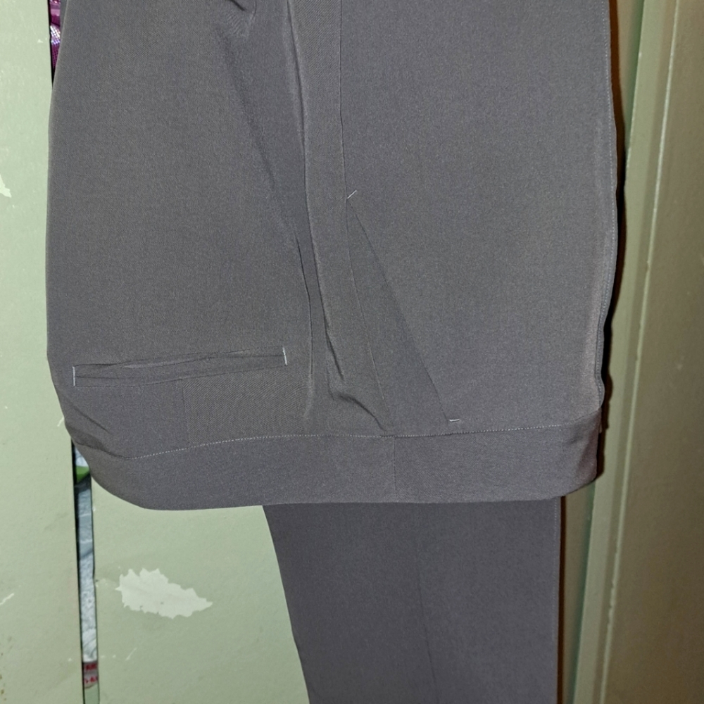 Worthington taupe slim ankle work pants gently used